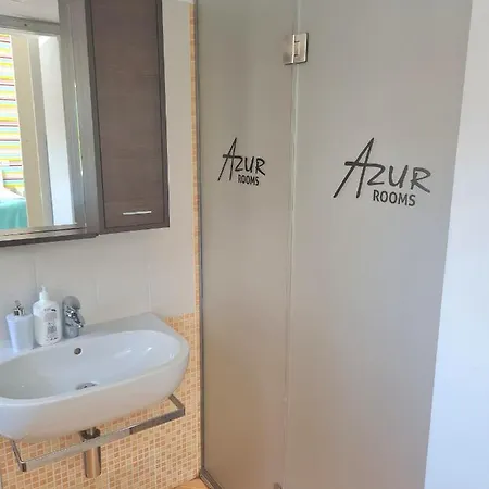 Azur Bed and breakfast 3*