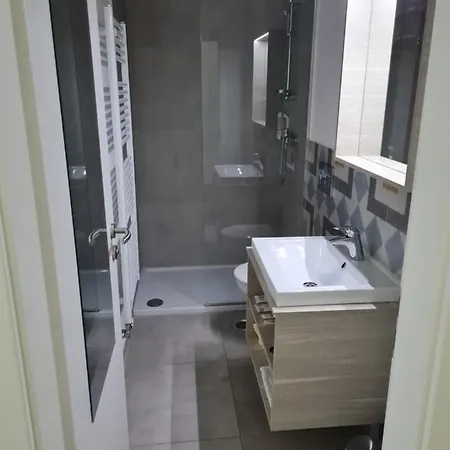 住宿加早餐酒店 Azur 卢布尔雅那
