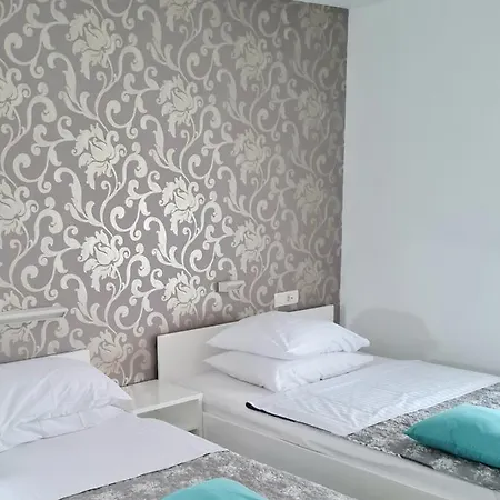 Bed & Breakfast Azur 3*